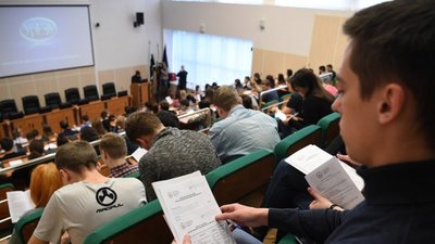МОН рекомендує ущільнити графік освітнього процесу і студентам вишів навчатися по суботах