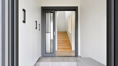 Як вибрати якісні міжкімнатні пластикові двері: практичні поради