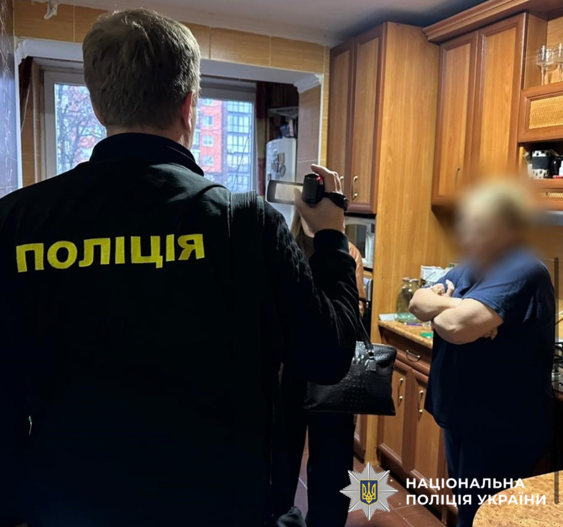 Санінструкторка зі Львівщини за понад 250 тис. грн оформила військовому лікування