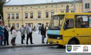 Від сьогодні громадський транспорт курсує по Личаківській (схема)