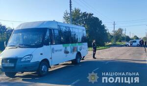 Постраждала неповнолітня дівчинка: на Волині п’яний водій врізався у маршрутку (ФОТО)