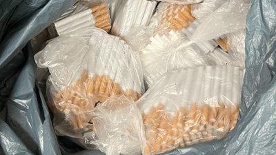 На кордоні з Польщею в українки знайшли понад 10 тисяч контрабандних сигарет