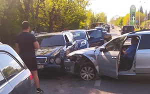 У Львові п’яний полковник міліції у відставці вчинив ДТП (фото, відео)