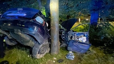 У Польщі втікаючи на великій швидкості від поліції в ДТП загинули двоє підлітків з України (ФОТО)