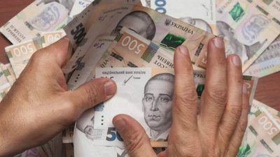 У пошуках романтичних стосунків 65-річна тернополянка перерахувала шахраю близько 600 000 гривень