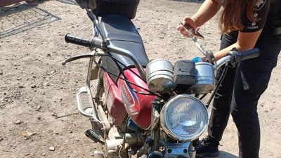 На Львівщині під час руху впав мотоцикл з дитиною