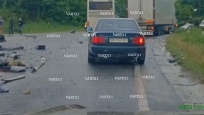 Через жахливу ДТП під Львовом ускладнено рух транспорту (ВІДЕО)