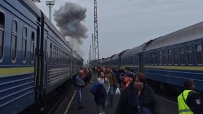 Росія вдарила по потягу за два кілометри від польського кордону