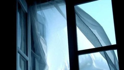 У Львові жінка випала з 12-ого поверху