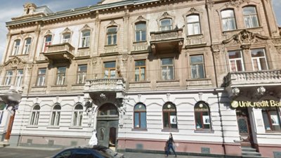 В історичному центрі Львова трагічно обірвалося життя дівчини