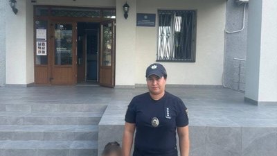 В Ужгороді нетвереза мати залишила дитину саму в місті