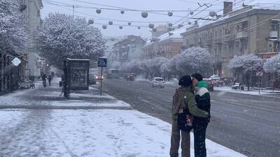 До західних областей повертається зимова погода (ФОТО, ВІДЕО)