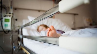 На Львівщині вже понад 50 людей захворіли після відпочинку на популярному озері