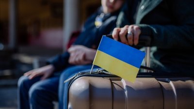 МЗС закликало українців утриматися від поїздок до низки країн: причина