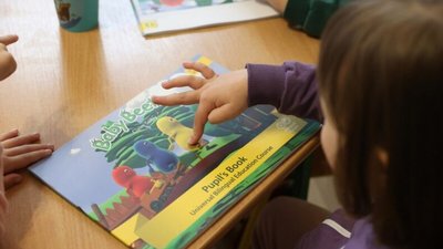 У Львові діти, батьки яких загинули від ракетних ударів росіян, отримують від міста 30 тис. грн допомоги