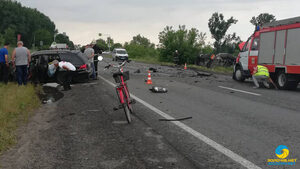 На Львівщині у ДТП загинув чоловік (фото, відео)