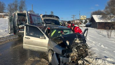 На Львівщині у ДТП постраждав водій автомобіля