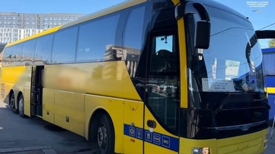 У Житомирі викрили сімох водіїв автобусів, які використовували чужі чіп-картки