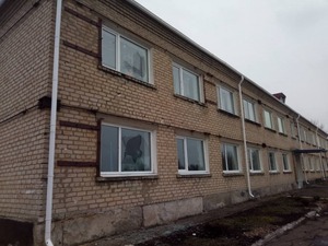 Окупанти здійснили ще один обстріл: на цей раз влучили в ліцей (ФОТО)