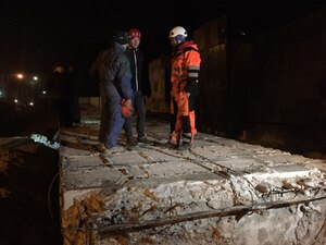 У Львові знесли стеллу Монумента Слави (фото, відео)