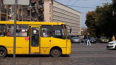 Від 2 червня у Львові два автобусні маршрути курсують за оновленими схемами руху