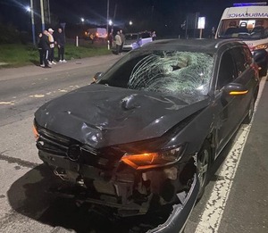 Поблизу Ужгорода поліцейський на смерть збив підлітка (ФОТО 18+)