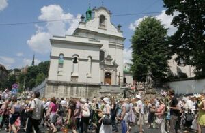 Сьогодні Львовом пройде хода, можливе перекриття руху