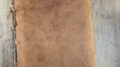 На кордоні з Польщею митники виявили книги XIX століття