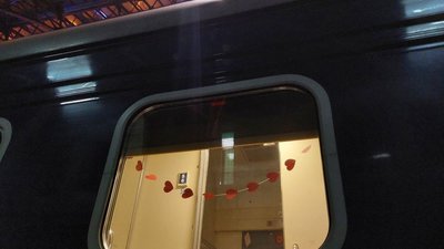 "Укрзалізниця" запускає спеціальні поїзди до Дня закоханих