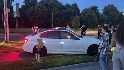 У Львові сталася автопригода (ФОТО, ВІДЕО)