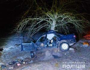 На Рівненщині 16-річний водій «Audi А6» влаштував смертельну ДТП (фото)