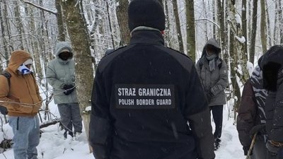 У Польщі українець намагався перевезти групу нелегальних мігрантів