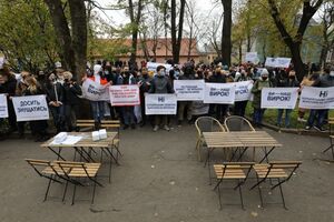 Львівська міська рада готує позов до суду на рішення Кабміну про карантин вихідного дня