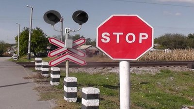 У Пустомитах перекриють переїзд через ремонт колії