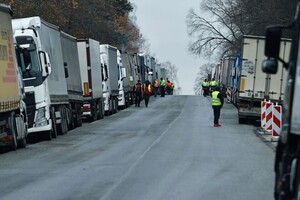 Польські протестувальники поновили блокування двох КПП