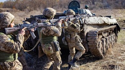 Опитування показало, скільки часу українці готові терпіти війну