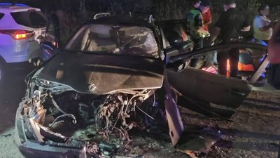 Масштабна ДТП під Львовом: вантажівка наїхала на трьох пішоходів