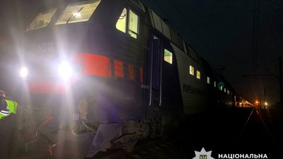 На Рівненщині внаслідок наїзду потяга загинув чоловік