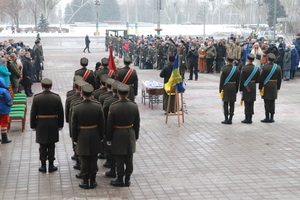 У Запоріжжі попрощались з загиблим бійцем Олегом Андрієнком (фото)