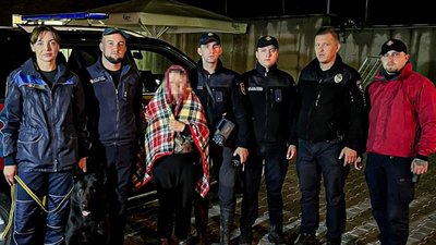 На Львівщині знайшли жінку, яка заблукала в лісі