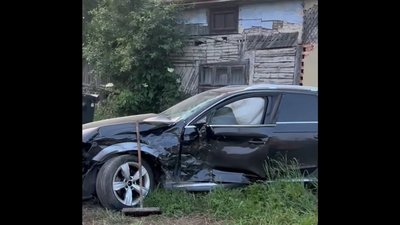 У Львівському районі внаслідок ДТП обидва автомобілі злетіли з дороги (ВІДЕО)