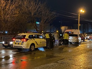 У Львові в потрійну ДТП потрапив пасажирський автобус (ВІДЕО, ФОТО)