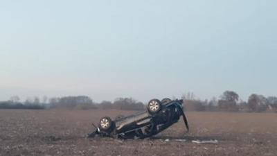 На Львівщині у ДТП загинув водій, особу травмованого пасажира встановлюють (ФОТО)