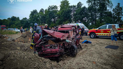 На Львівщині сталася смертельна ДТП за участі рейсового автобусу (ФОТО, ВІДЕО)