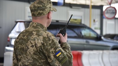 У «Шегинях» затримали викрадений автомобіль