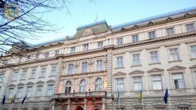 Польща спростувала зупинення військової допомоги Україні через рішення Львівської облради