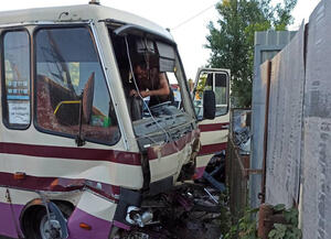 В Ужгороді сталася смертельна ДТП «Mercedes-Benz» та маршрутки (фото)