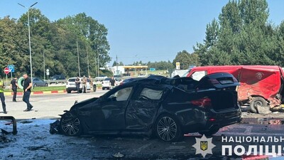 Опубліковано відео моменту страшної ДТП на автозаправці Львівщини