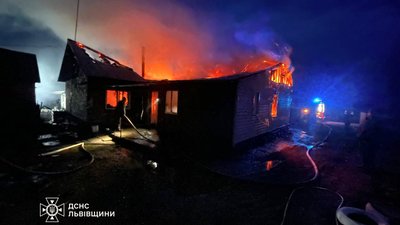 У Львівській області горів житловий будинок