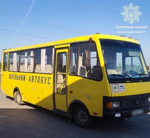 На Волині п’яним за кермом попався водій шкільного автобусу (ФОТО)